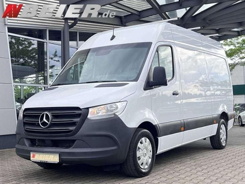 Weiß (arktikweiss) Gebraucht 2023 Mercedes Sprinter Van | 36.045 € (Superpreis) - Bild 1/4