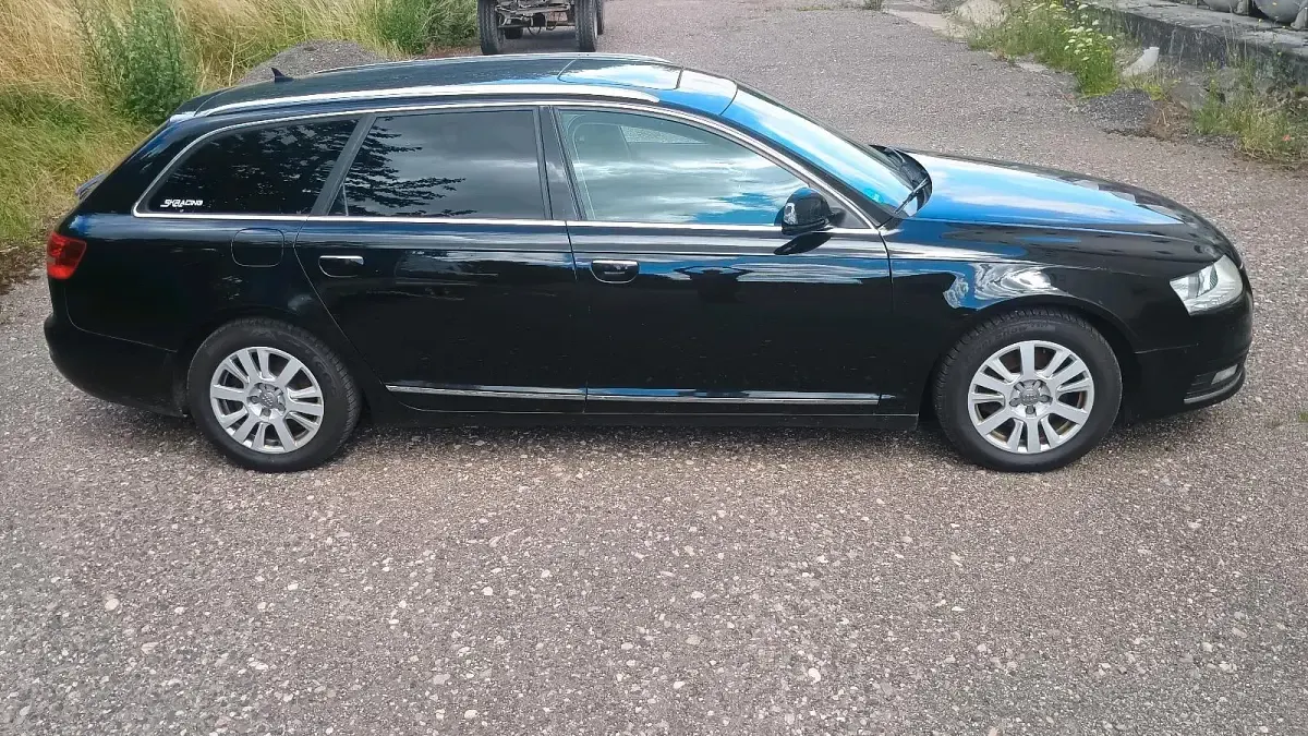 Gebraucht Audi A6 136 PS (100 kW) 2011 Schwarz Kombi