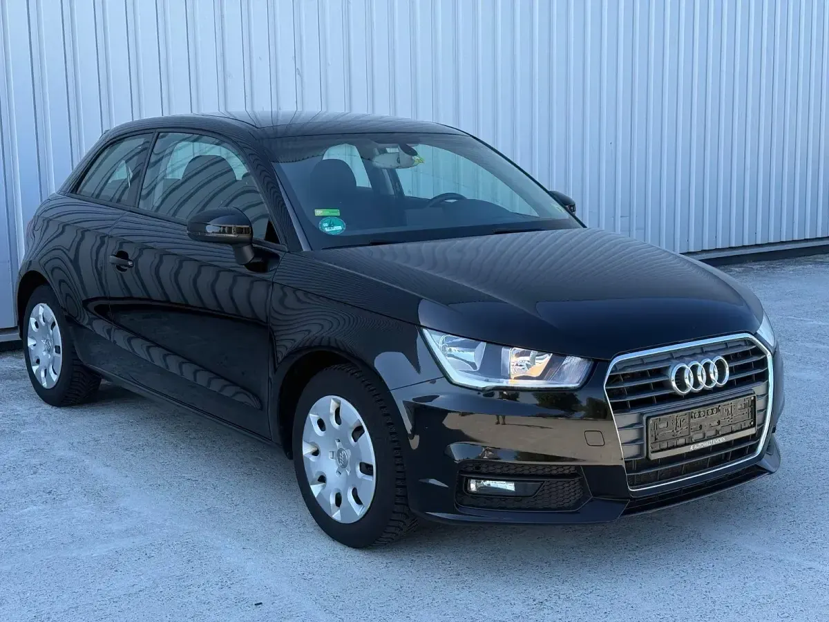 Gebraucht Audi A1 Sport 95 PS (69 kW) 2017 Schwarz Kleinwagen
