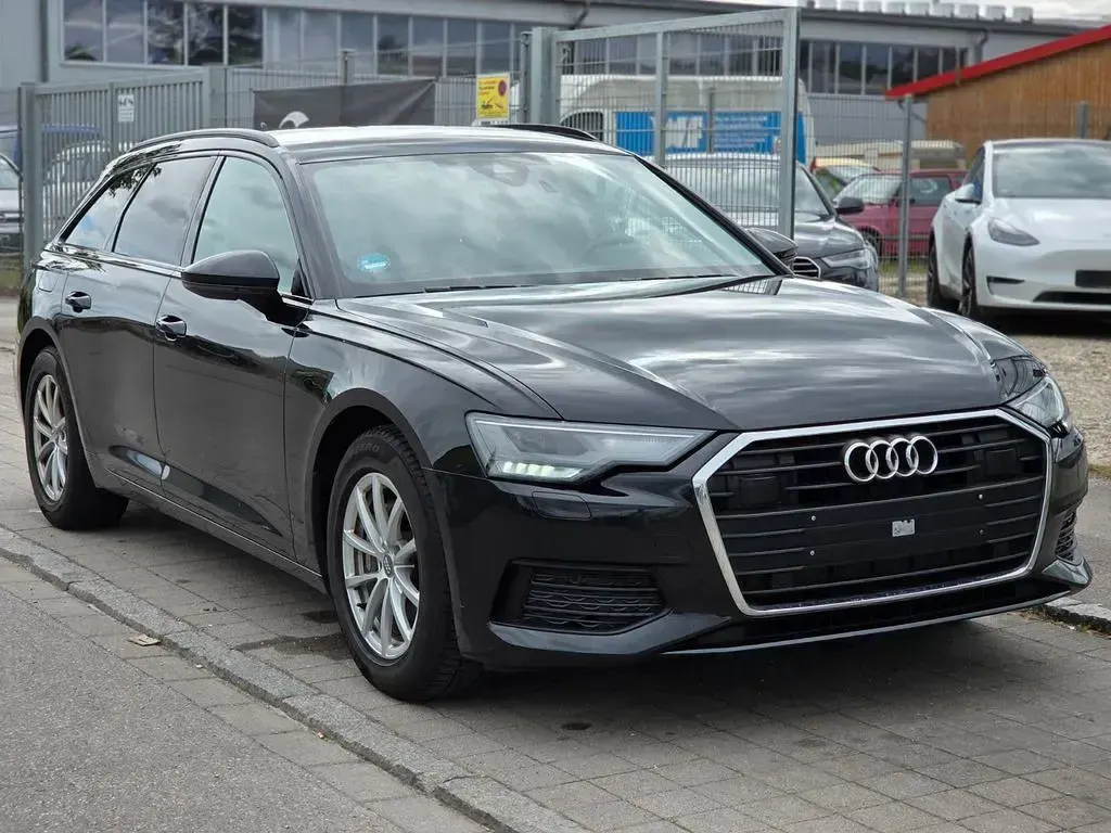 Gebraucht Audi A6 Ambiente 204 PS (150 kW) 2019 Schwarz Kombi