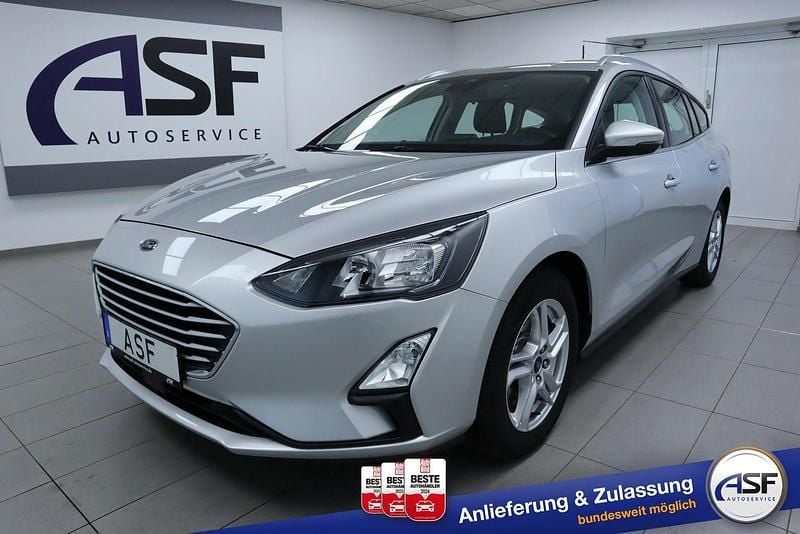 Silber Gebraucht 2023 Ford Focus Cool & Connect Kombi | 15.470 € (Superpreis) - Bild 1/3