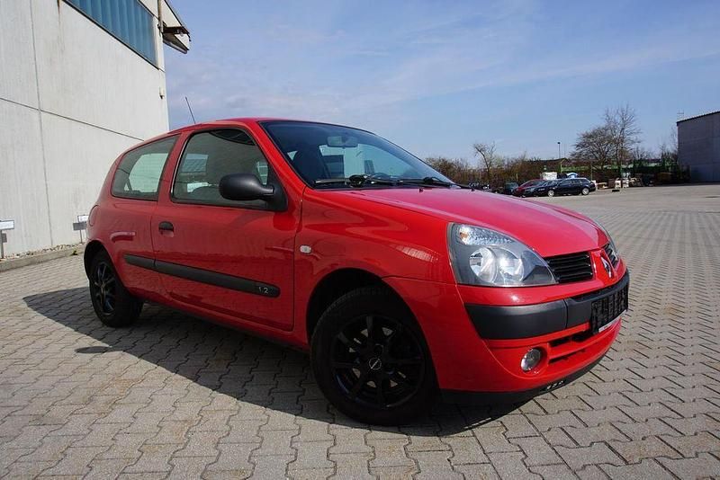 Gebraucht Renault Clio II Campus 58 PS (42 kW) 2006 Rot Limousine