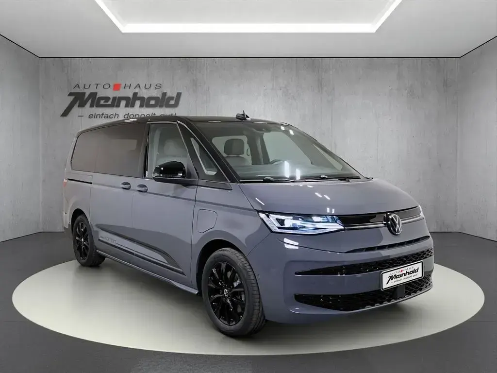 Gebraucht VW T7 Edition 177 PS (130 kW) 2025 Pure grey/deep black perleffek Van