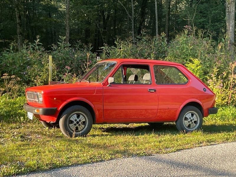 Rot Gebraucht 1981 Fiat 127 Sport Kleinwagen | 7.990 € - Bild 1/4