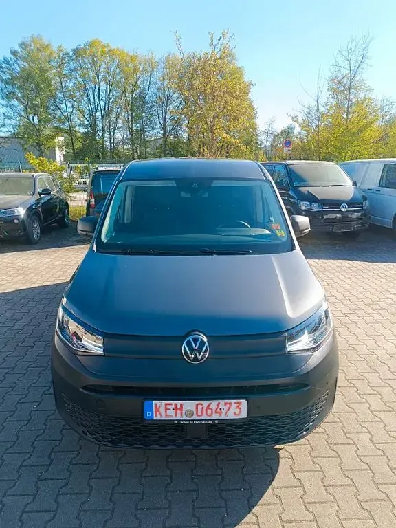 Second-hand VW Caddy Maxi 122 CP (89 kW) 2022 Gri Monovolum