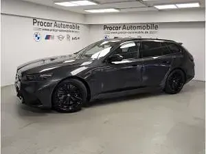 Neu BMW M5 727 PS (534 kW) 2026 Grau (sophistograu brillanteffekt) Kombi