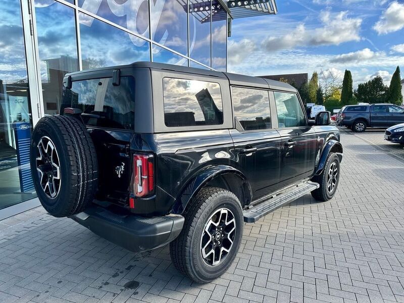 Gebraucht Ford Bronco Outer Banks 334 PS (245 kW) 2023 Absolute black metallic schwarz SUV