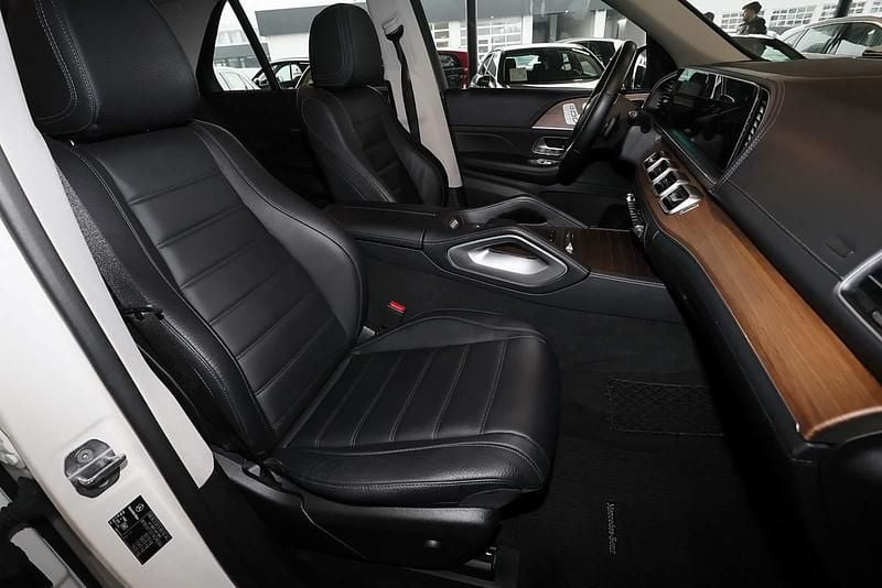 Gebraucht Mercedes GLE350 272 PS (200 kW) 2020 Manufaktur diamantweiß bright SUV