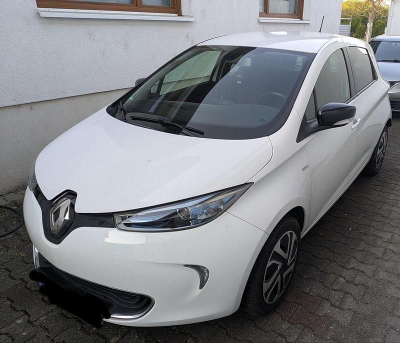 Weiß Gebraucht 2018 Renault Zoe LIMITED Kleinwagen | 7.500 € (Fairer Preis) - Bild 1/3