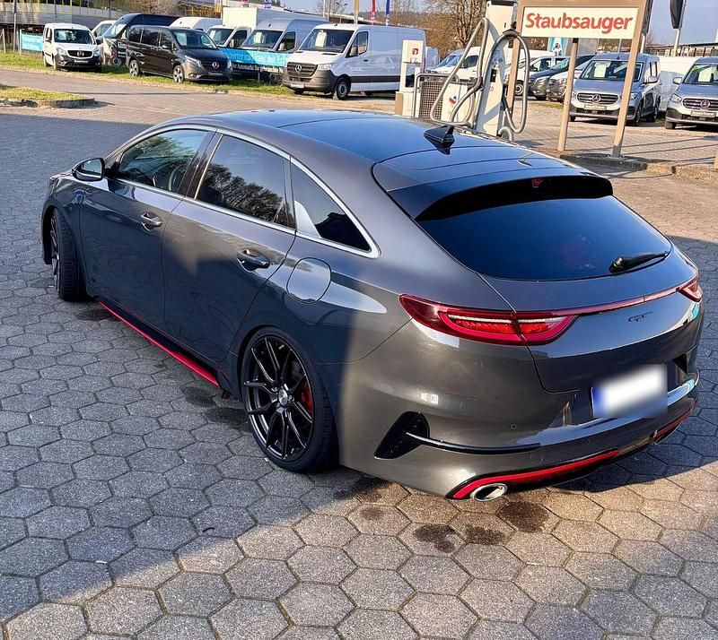 Gebraucht Kia ProCeed GT 204 PS (150 kW) 2023 Grau Kombi