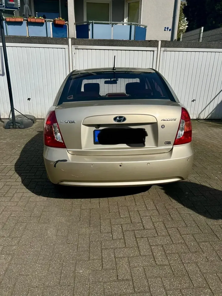 Gebraucht Hyundai Accent 116 PS (85 kW) 2009 Beige Limousine