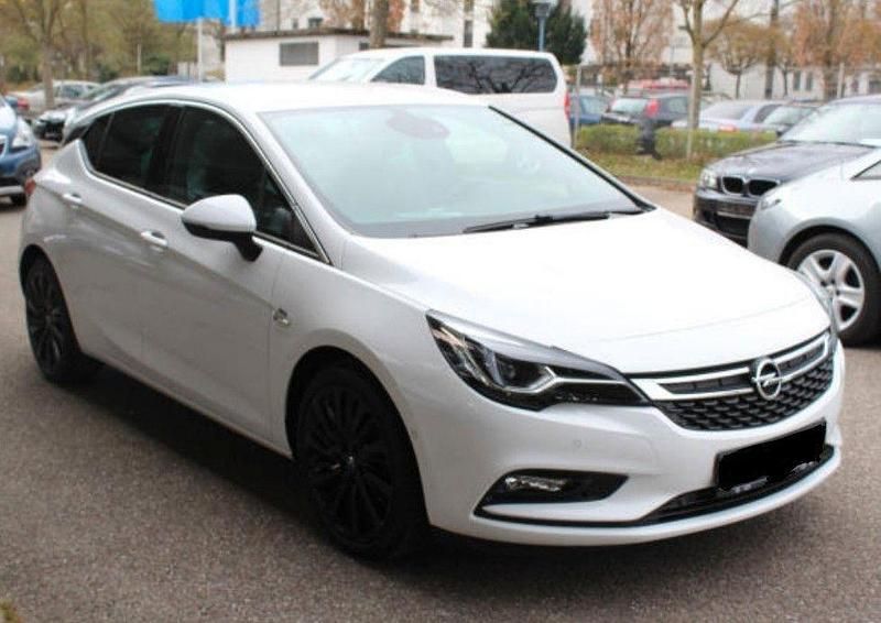 Gebraucht Opel Astra Innovation 150 PS (110 kW) 2015 Weiß Limousine