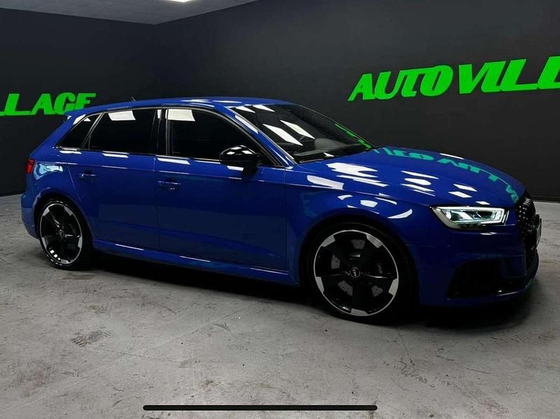 Second-hand Audi RS3 400 CP (294 kW) 2021 Albastru Berlinǎ