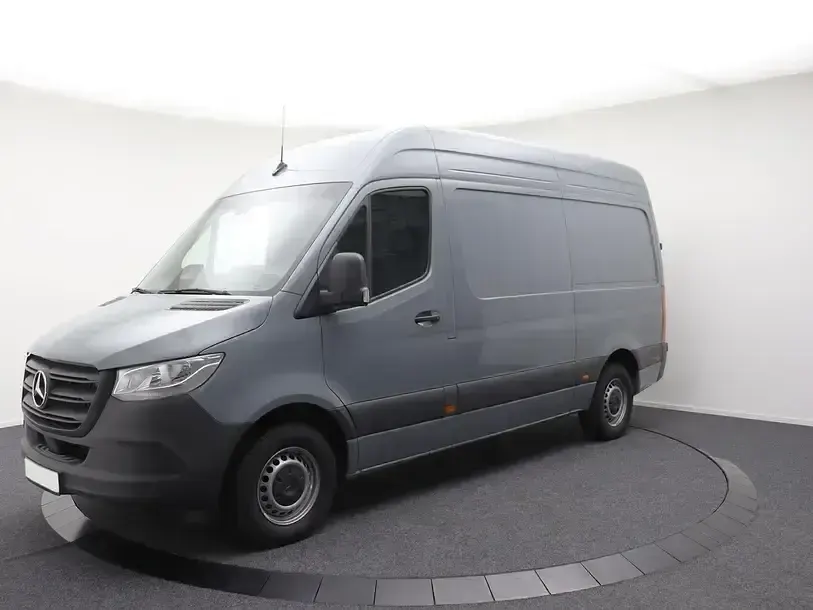 Second-hand Mercedes Sprinter 2024 Gri Van