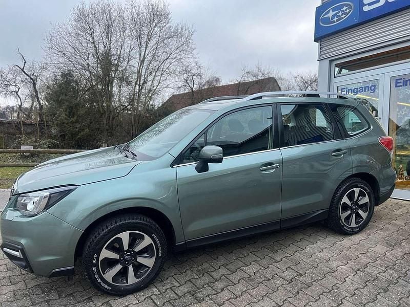 Gebraucht Subaru Forester Exclusive+ 147 PS (108 kW) 2017 Jasmine green met. SUV