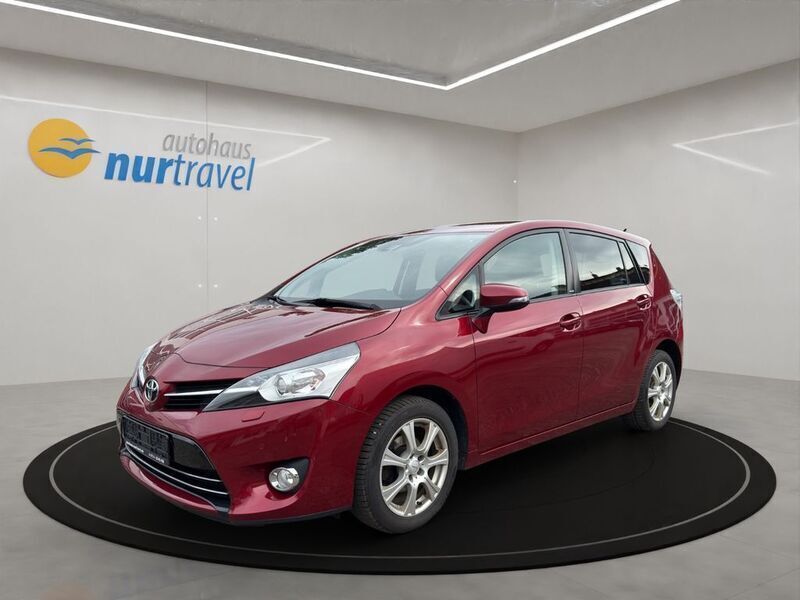 Ruby flare Gebraucht 2017 Toyota Verso Edition-S Van / Kleinbus | 13.800 € (Fairer Preis) - Bild 1/4