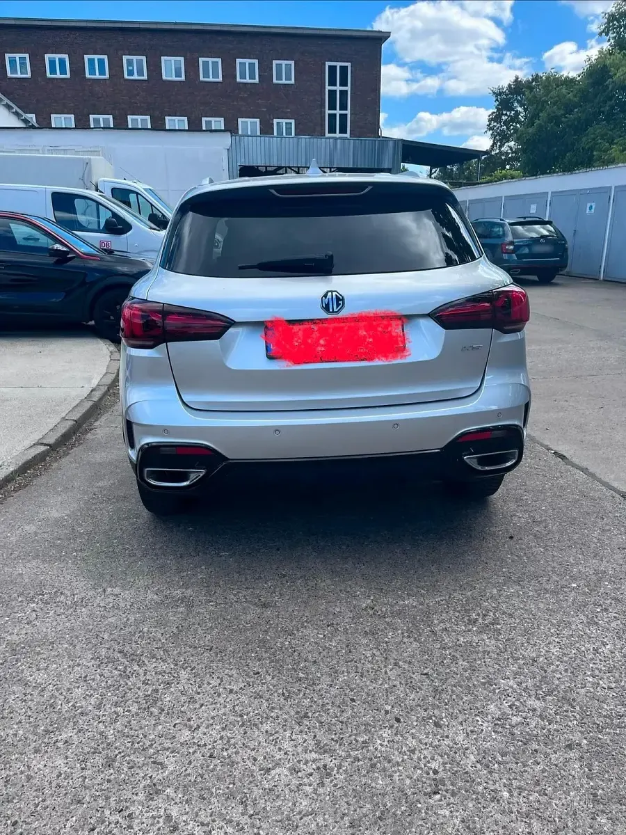 Gebraucht MG HS 162 PS (119 kW) 2024 Silber SUV