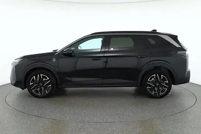 Neu Peugeot 5008 145 PS (106 kW) 2026 Andere SUV