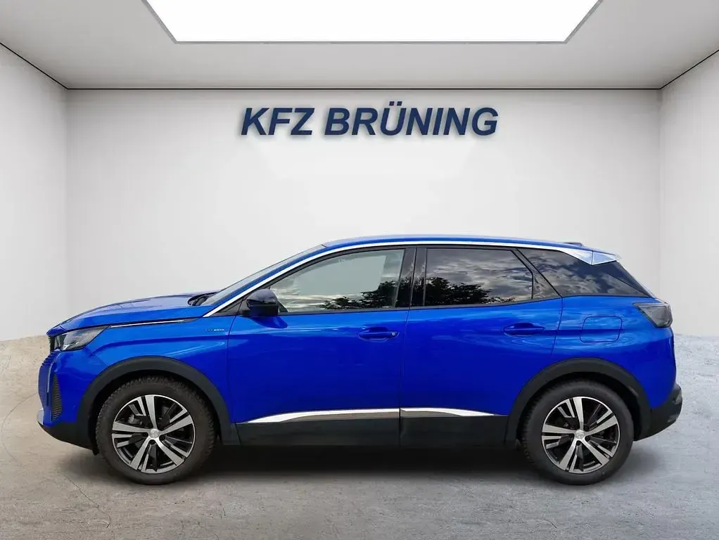 Gebraucht Peugeot 3008 Allure 224 PS (164 kW) 2022 Blau SUV