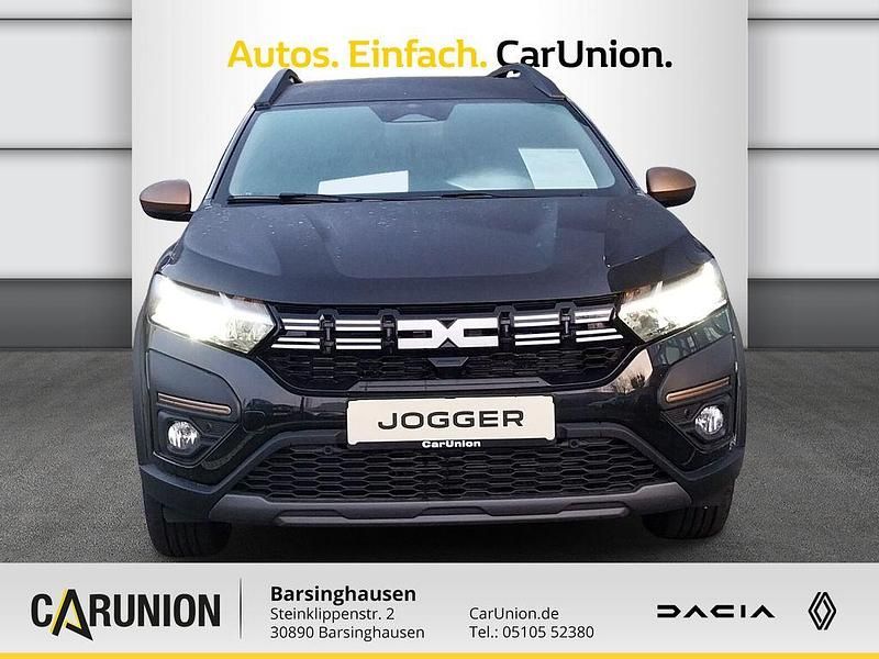 Neu Dacia Jogger Extreme 94 PS (69 kW) 2025 Perlmuttschwarz metallic Van / Kleinbus