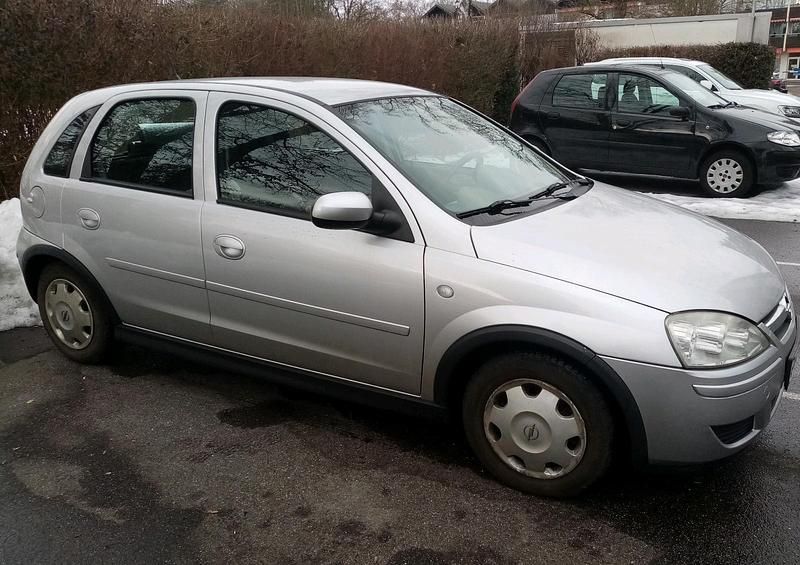 Gebraucht Opel Corsa 80 PS (58 kW) 2006 Silber Kleinwagen