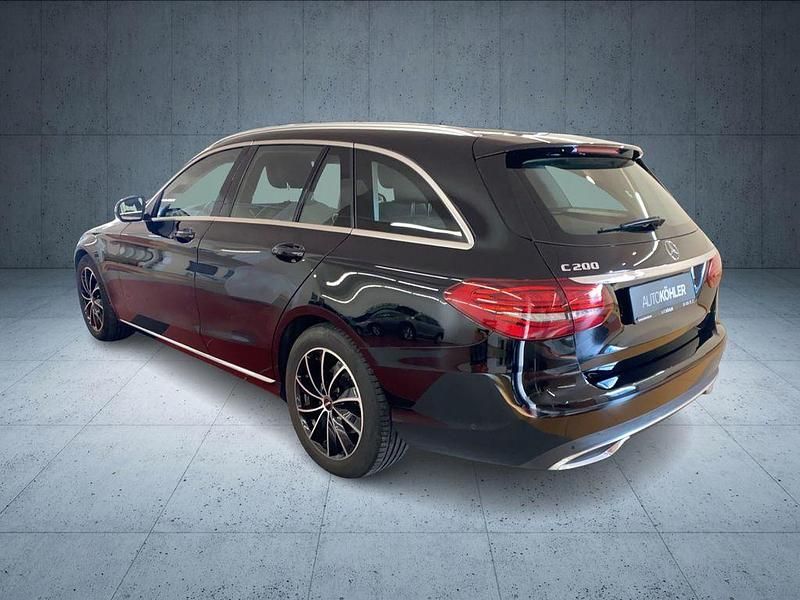 Gebraucht Mercedes C200 184 PS (135 kW) 2018 Schwarz Kombi