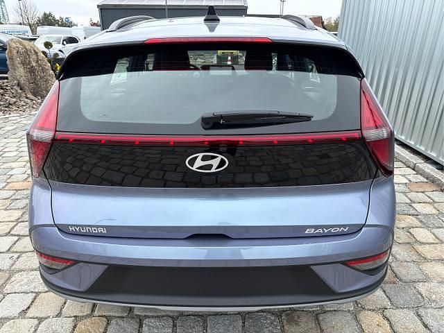 Neu Hyundai Bayon GO! 90 PS (66 kW) 2026 Vibrant blue metallic vibrant blue metallic SUV