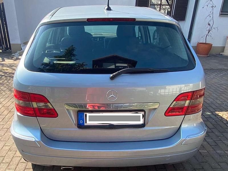 Gebraucht Mercedes B200 136 PS (100 kW) 2008 Van / Kleinbus