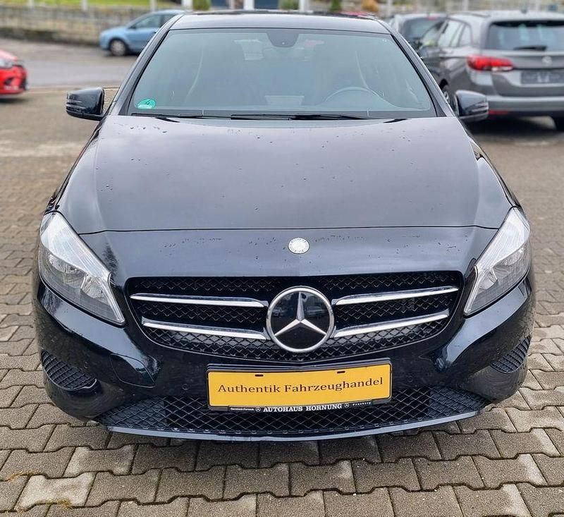 Gebraucht Mercedes A200 156 PS (114 kW) 2013 Schwarz Limousine