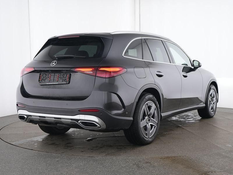 Gebraucht Mercedes GLC450 Premium Plus 367 PS (269 kW) 2024 Grau SUV