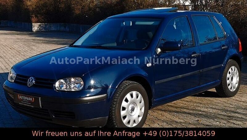 Blau Gebraucht 2002 VW Golf IV S Limousine | 1.499 € (Etwas zu teuer) - Bild 1/4