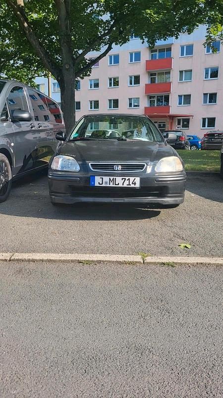 Schwarz Gebraucht 1995 Honda Civic Limousine | 1.500 € - Bild 1/4