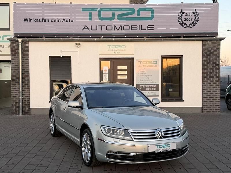Gold Gebraucht 2012 VW Phaeton S Limousine | 13.490 € (Fairer Preis) - Bild 1/4