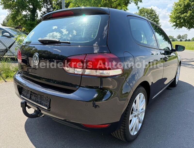 Gebraucht VW Golf VI Highline 122 PS (89 kW) 2010 Schwarz Kleinwagen