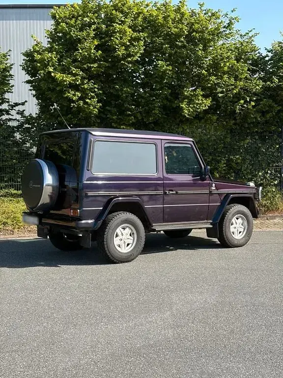 Gebraucht Mercedes G280 156 PS (114 kW) 1984 Violett SUV