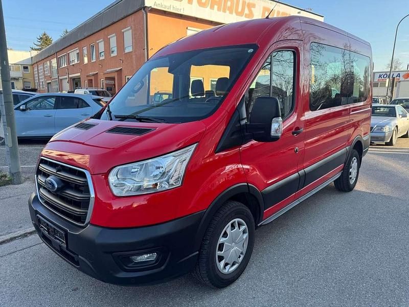 Używany Ford Transit Trend 105 KM (77 kW) 2021 Czerwony Kombi