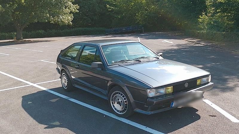 Grau Gebraucht 1993 VW Scirocco GT Coupé | 10.099 € - Bild 1/4
