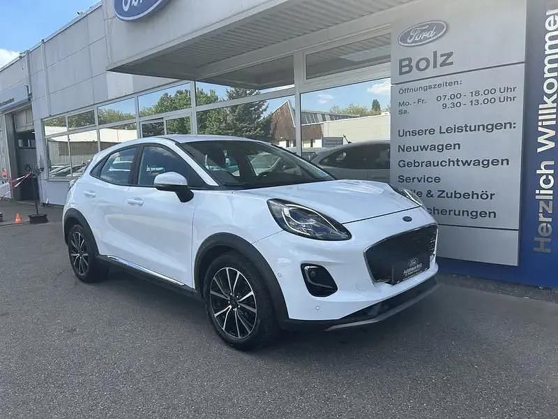Gebraucht Ford Puma Titanium 125 PS (91 kW) 2021 Weiss (frostweiãÿ) SUV