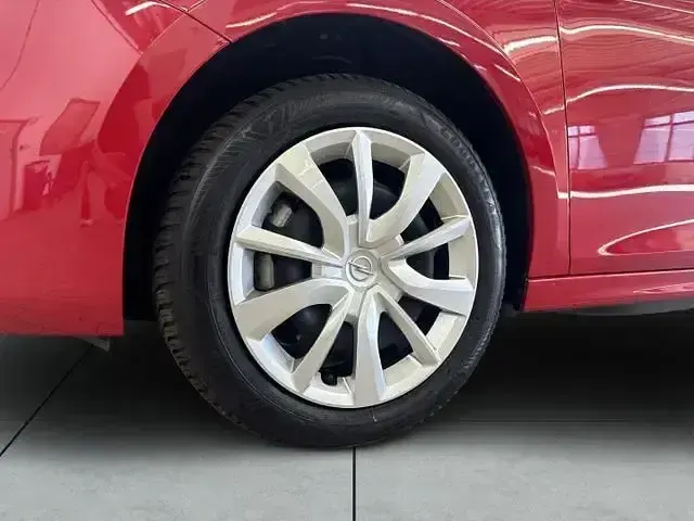 Usata Opel Corsa-e Edition 100 kW (136 CV) 2023 Rosso Utilitaria