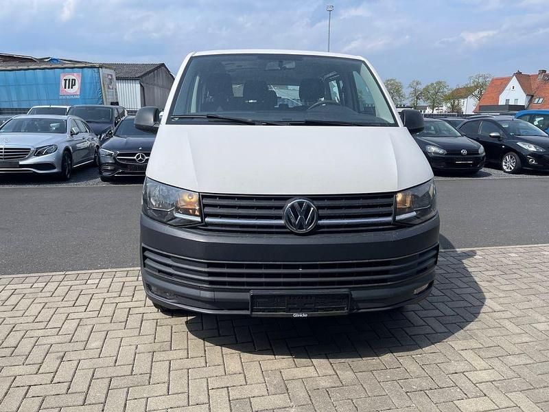 Second-hand VW Transporter 120 CP (88 kW) 2017 Alb Van