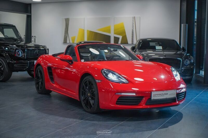 Rot Gebraucht 2018 Porsche Boxster Spyder Cabrio | 64.990 € - Bild 1/4