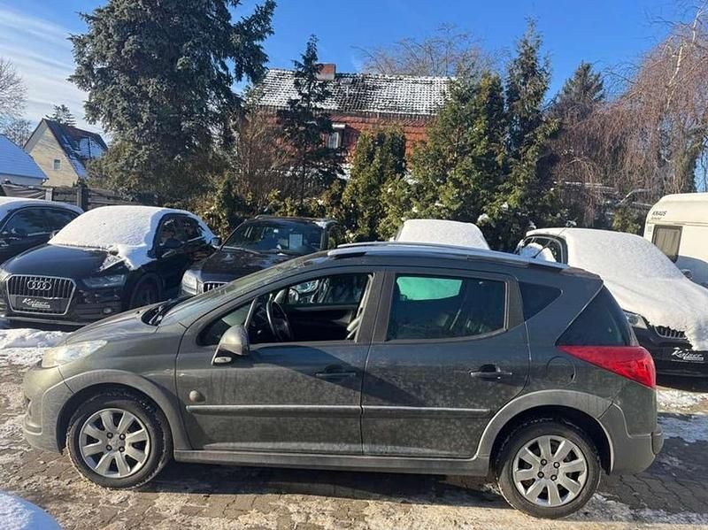 Gebraucht Peugeot 207 120 PS (88 kW) 2011 Manitobagrau/metallic Kombi