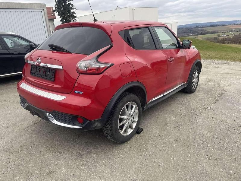 Gebraucht Nissan Juke Acenta 110 PS (80 kW) 2015 Rot SUV