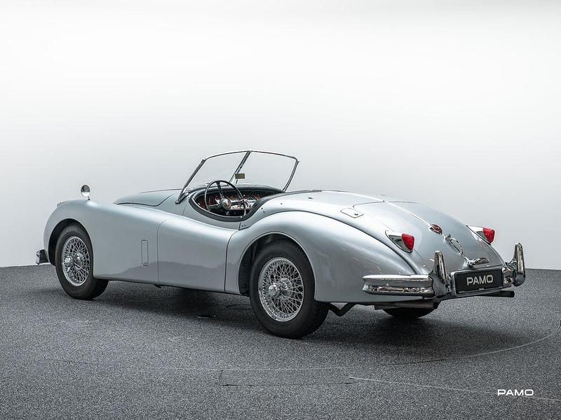 Gebraucht Jaguar XK 190 PS (139 kW) 1955 Silber Cabrio