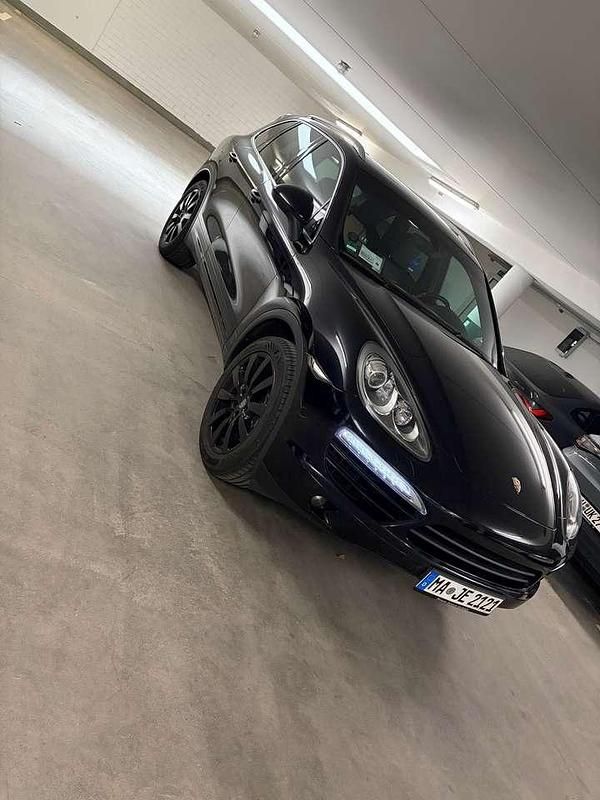 Gebraucht Porsche Cayenne 245 PS (180 kW) 2013 Schwarz SUV