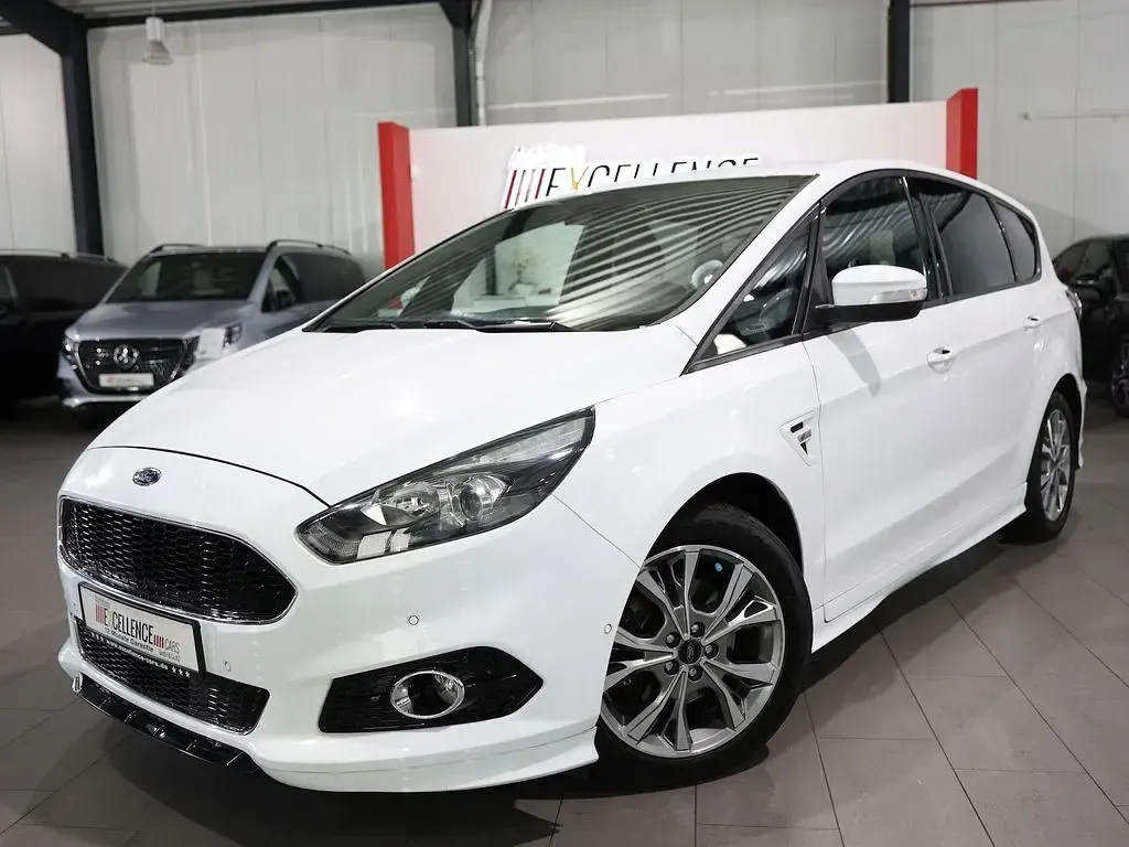 Gebraucht Ford S-MAX ST-Line 160 PS (117 kW) 2018 Weiß Van / Kleinbus