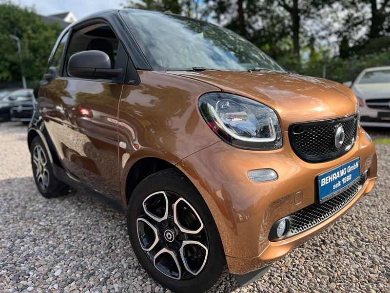 Gebraucht Smart ForTwo Coupé Passion 90 PS (66 kW) 2017 Braun Kleinwagen