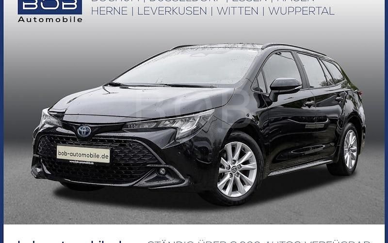Schwarz Gebraucht 2023 Toyota Corolla Comfort Kombi | 25.333 € (Fairer Preis) - Bild 1/4