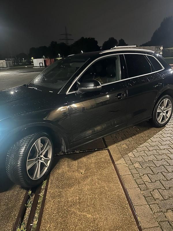 Schwarz Gebraucht 2017 Audi Q5 SUV | 24.000 € - Bild 1/4