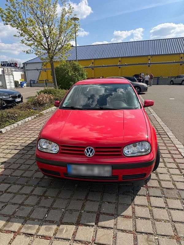 Second-hand VW Golf III 1999 Berlinǎ